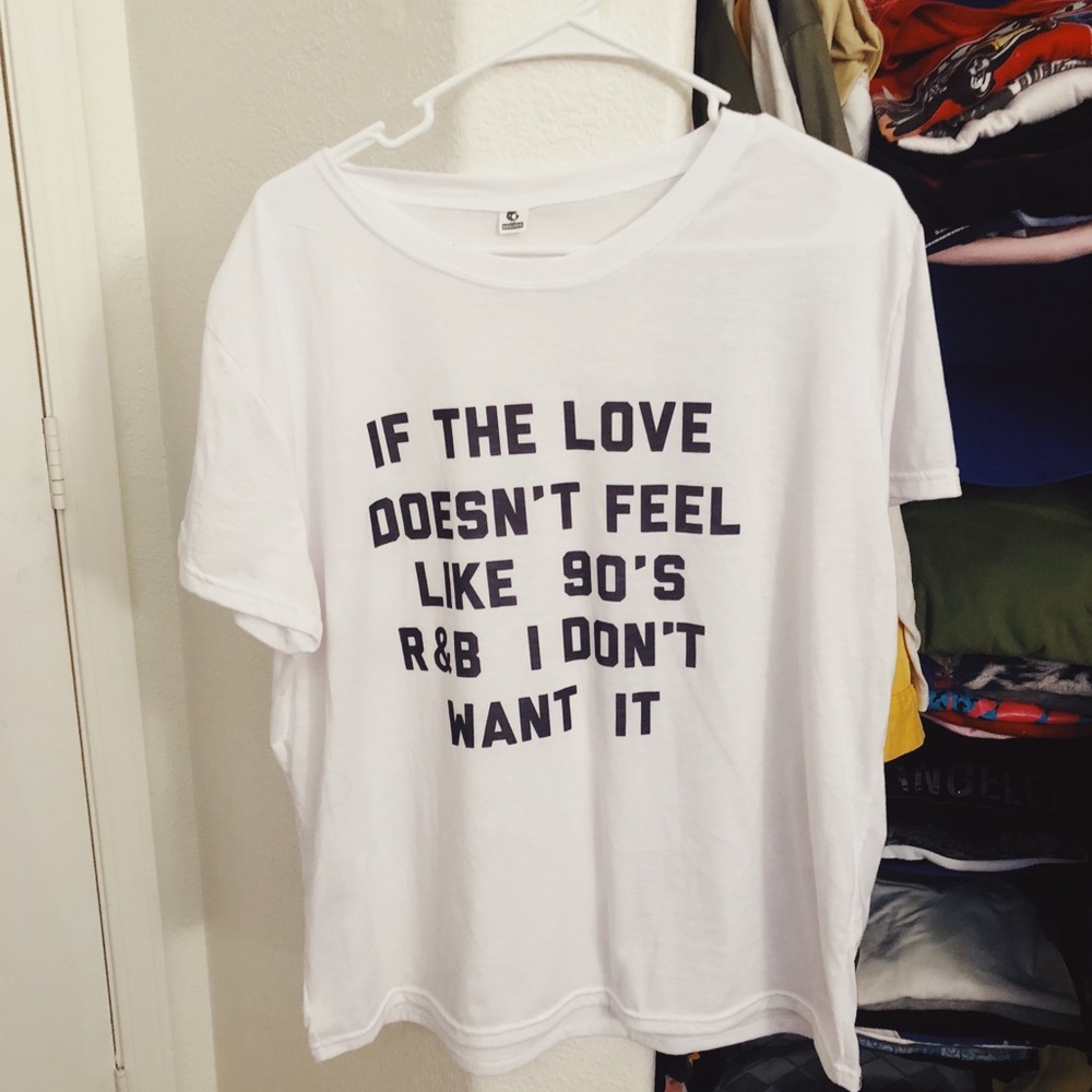 White graphic t shirt